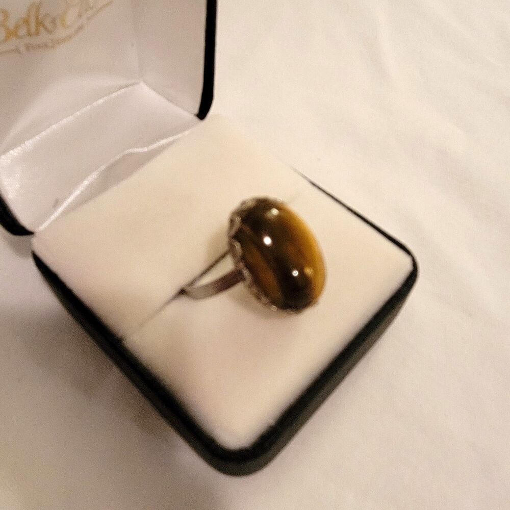 Ring Tigers Eye Cabochon Silver Toned Metal Size 7 - Picture 2 of 3